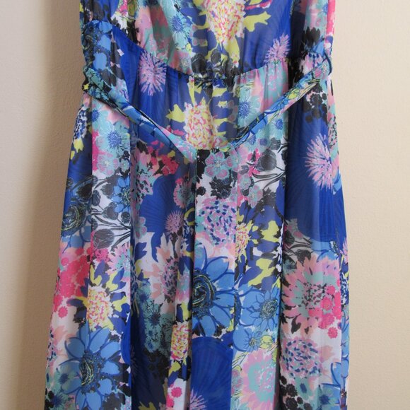 bebe Floral Print Ruffled Maxi Dress – Size S - Picture 3 of 7